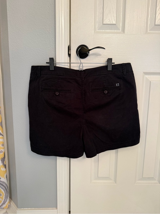 Crown & Ivey Pants - Women’s Black Chino Bermuda Shorts